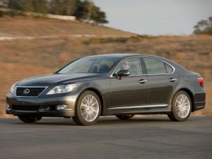 Lexus LS460 Sport 2009 года